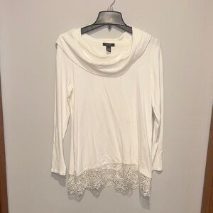 Alfani Cream NWOT Size XS Long Sleeve Sweater with Elegant Lace Trim